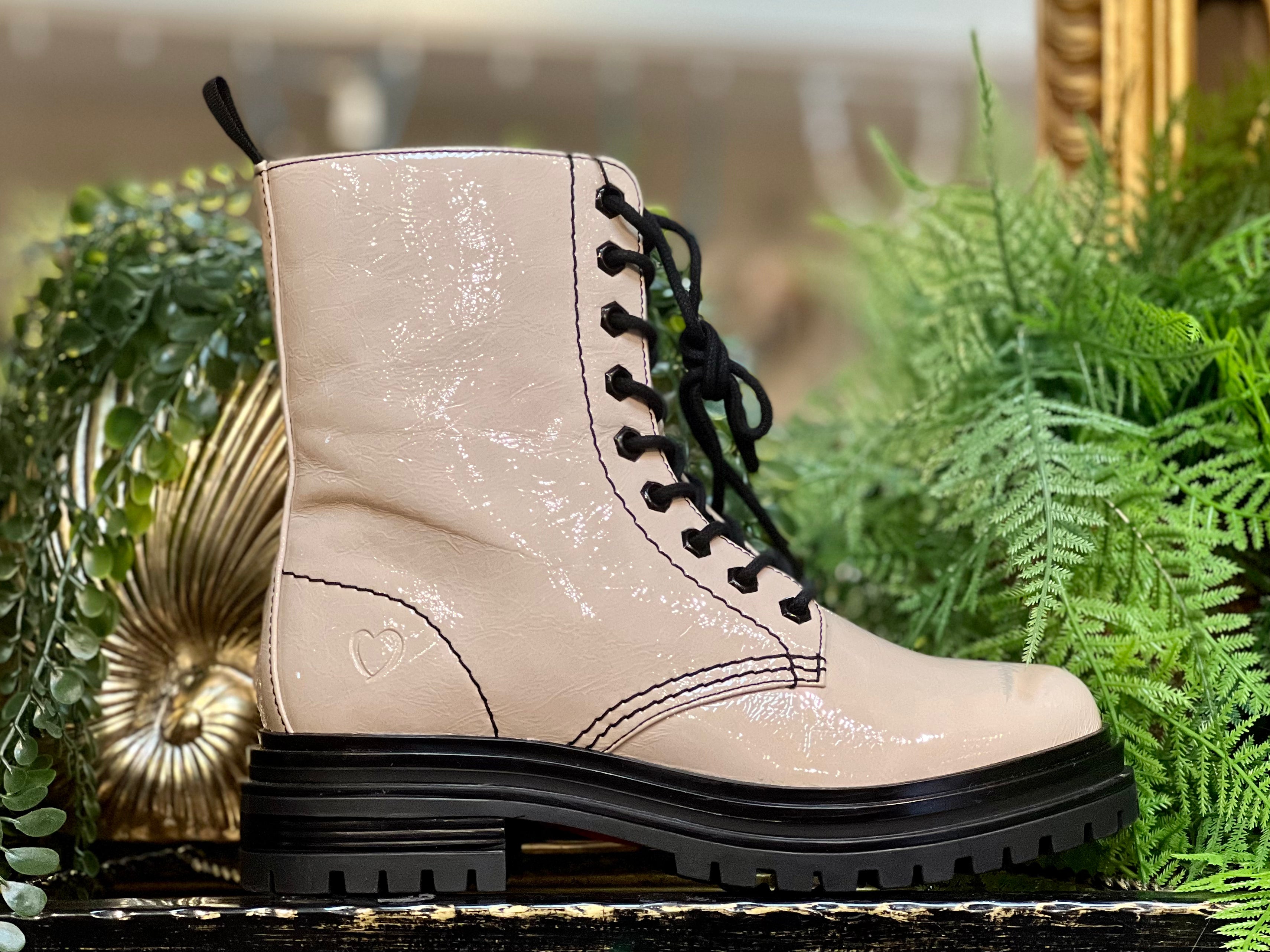 Heavenly feet patent boots deals