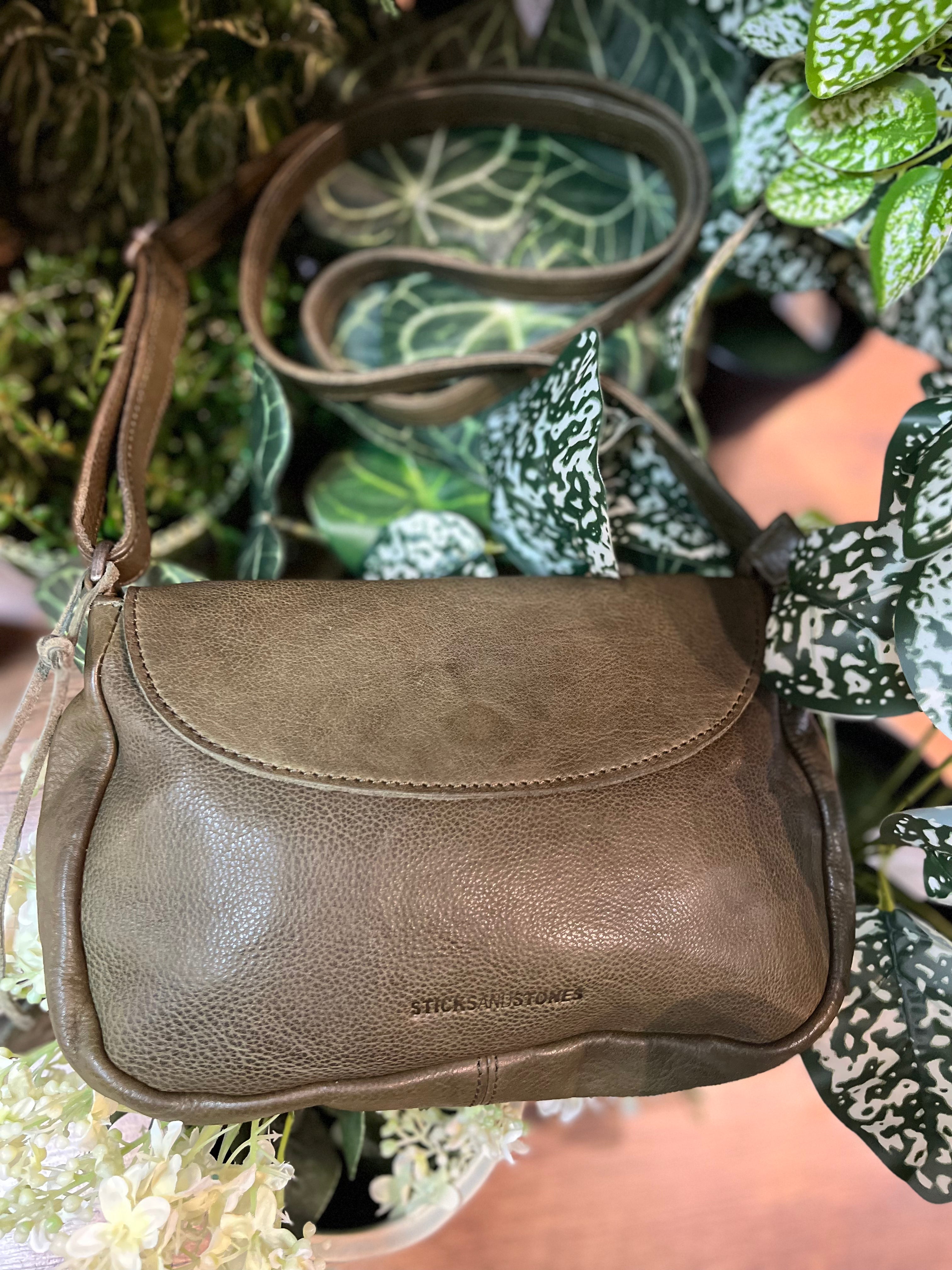 Sticks and Stones - Veneto Bag